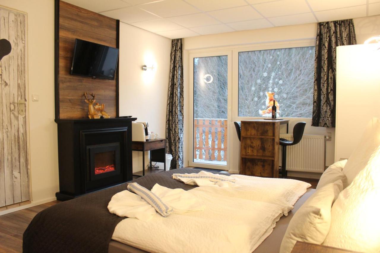Waldpension Pfeiferhaus วาร์เมนชไตนาค ภายนอก รูปภาพ