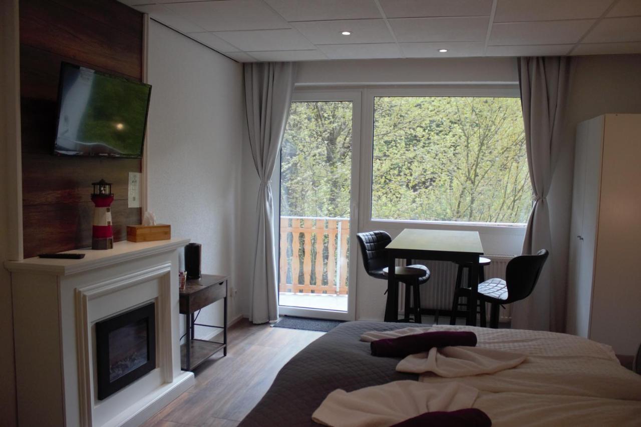 Waldpension Pfeiferhaus วาร์เมนชไตนาค ภายนอก รูปภาพ